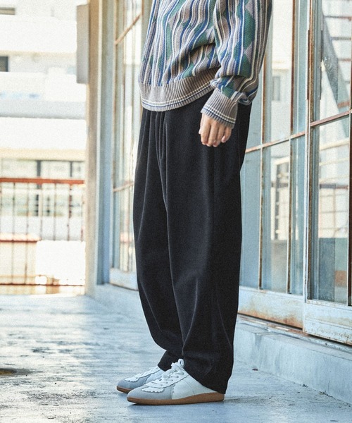 niko and...（ニコアンド）の「ワイドテーパードコールパンツ（その他パンツ・メンズ・セージグリーン/ダークブラウン/スモーク/ブラック/カーキ・LARGE/MEDIUM）」の9枚目の写真