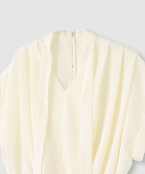 allureville（アルアバイル）の「ボウタイタックフレンチスリーブブラウス（シャツ/ブラウス・レディース・アイボリー/ネイビー/イエロー・2）」の6枚目の写真