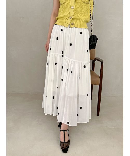 SNIDEL（スナイデル）の「ギャザーフレアスカート（スカート・レディース・ホワイト/イエロー/ドット・1/0）」の13枚目の写真