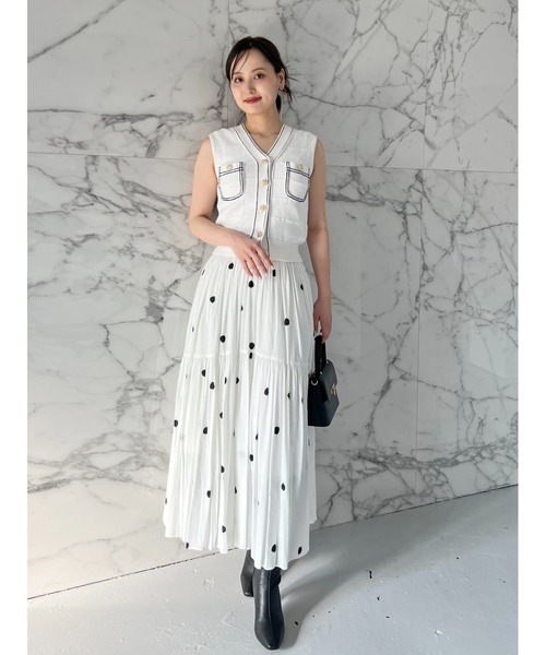 SNIDEL（スナイデル）の「ギャザーフレアスカート（スカート・レディース・ホワイト/イエロー/ドット・1/0）」の7枚目の写真