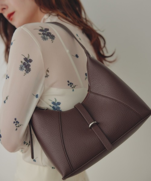 ECREL（エクレール）の「ベルトフラップミニバッグ（ショルダーバッグ・レディース・ベビーピンク/ブラウン・FREE）」の2枚目の写真