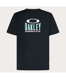 OAKLEY（オークリー）の「オークリー STRIKING TECH COLD SS TEE 7.0/Tシャツ/吸汗速乾/接触冷感/スポーツ・トレーニングコレクション/OAKLEY（Tシャツ/カットソー・メンズ）」