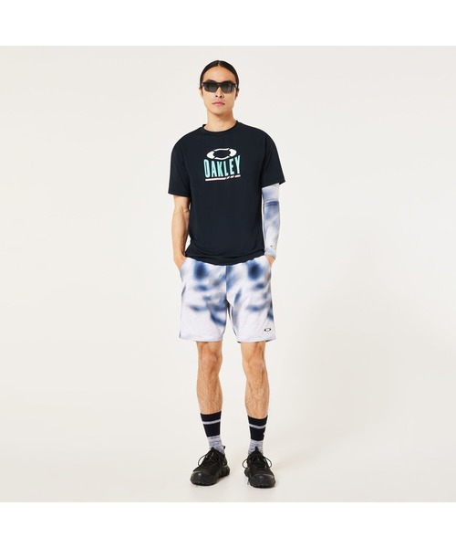 OAKLEY(オークリー)の「オークリー STRIKING TECH COLD SS TEE 7.0/Tシャツ/吸汗速乾/接触冷感/スポーツ・トレーニングコレクション/OAKLEY(Tシャツ/カットソー・メンズ・ネイビー/ブラック/コバルトブルー・M/L/S/XL)」の7枚目の写真