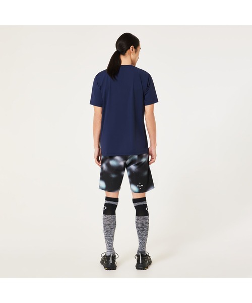 OAKLEY(オークリー)の「オークリー STRIKING TECH COLD SS TEE 7.0/Tシャツ/吸汗速乾/接触冷感/スポーツ・トレーニングコレクション/OAKLEY(Tシャツ/カットソー・メンズ・ネイビー/ブラック/コバルトブルー・M/L/S/XL)」の15枚目の写真