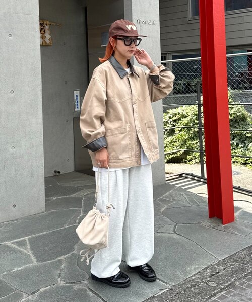 CIAOPANIC TYPY（チャオパニックティピー）の「【ユニセックス】レザーカラーウエスタンデニムジャケット/セットアップアイテムあり（デニムジャケット・メンズ・ブルー/ベージュ/ブラック・LARGE/MEDIUM）」の7枚目の写真