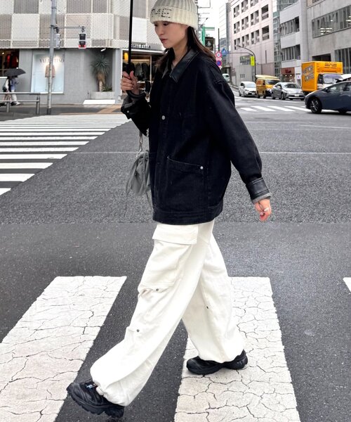 CIAOPANIC TYPY（チャオパニックティピー）の「【ユニセックス】レザーカラーウエスタンデニムジャケット/セットアップアイテムあり（デニムジャケット・メンズ・ブルー/ベージュ/ブラック・LARGE/MEDIUM）」の11枚目の写真