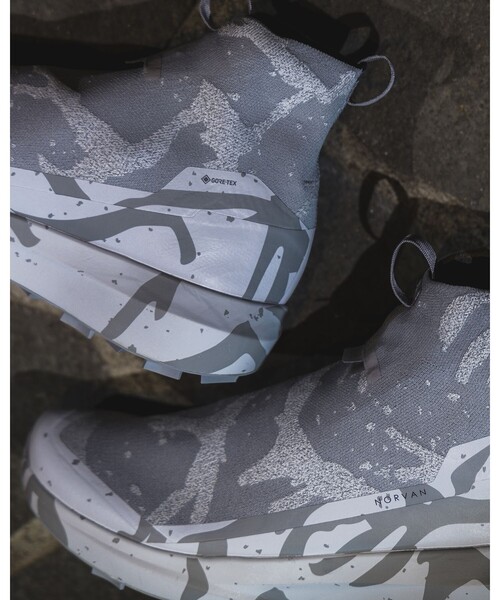 EXCLUSIVE】ARC'TERYX / NORVAN 4 NIVALIS MEN DK SOLITUDE