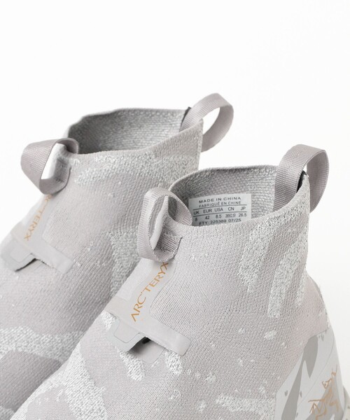 EXCLUSIVE】ARC'TERYX / NORVAN 4 NIVALIS MEN DK SOLITUDE