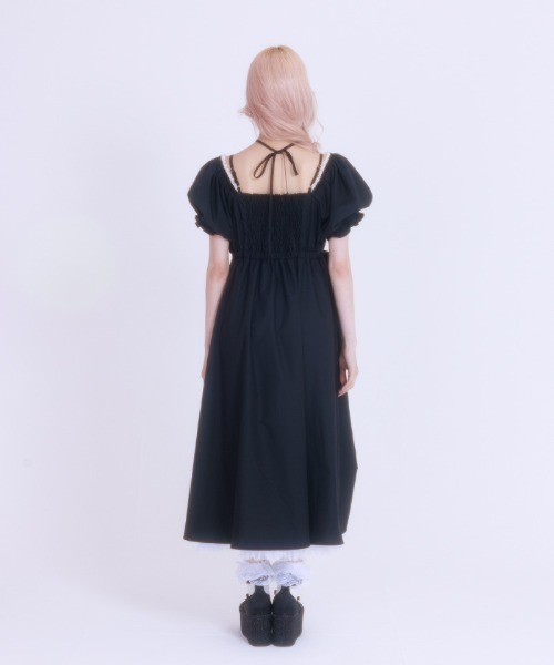 FickleBebe(フィクルベベ)の「パフスリーブリボンサマードレス(ワンピース・レディース・ブラック/ホワイト・0/1)」の12枚目の写真
