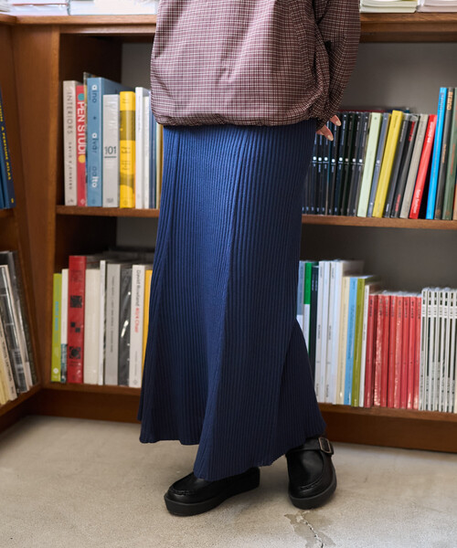 FREAK'S STORE（フリークスストア）の「＜新色追加＞ リブマーメイドスカート/ニットスカート（スカート・レディース・グレー/ブラック/レッド/ネイビー/ブラウン・ﾌﾘ-）」の4枚目の写真