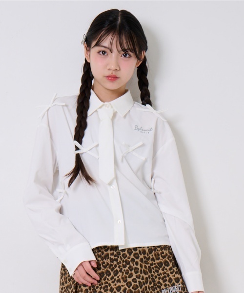 by LOVEiT（バイラビット）の「タイつきリボンブラウス（シャツ/ブラウス・キッズ・オフホワイト/ブルー・140cm/150cm/120cm/130cm/160cm）」の3枚目の写真