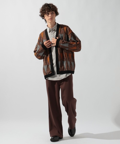 niko and...（ニコアンド）の「ジオメ柄ニットVネックカーディガン（カーディガン/ボレロ・メンズ・ダークブラウン/ネイビー/ブラック/グリーン・MEDIUM/LARGE）」の17枚目の写真