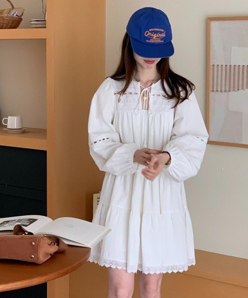 GEMEDA(ジェメダ)の「レースヨークティアードミニワンピース(ワンピース・レディース・ホワイト・M)」の11枚目の写真