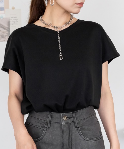 RCD(アールシーディー)の「コットンフライスVネックフレンチTシャツ(Tシャツ/カットソー・レディース・ピンクベージュ/ブラック/オフホワイト・LL~3L/M-L)」の1枚目の写真