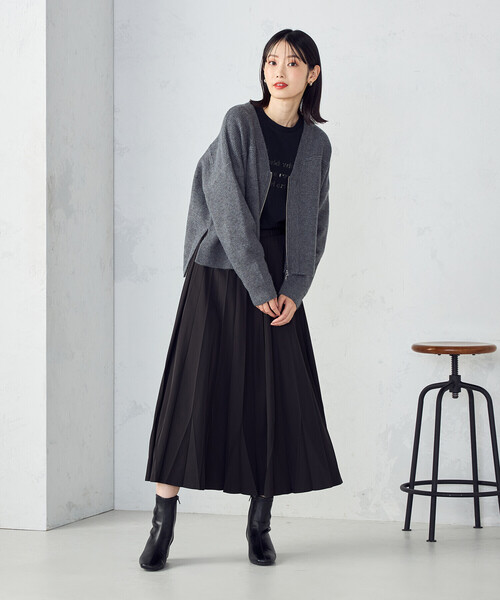 COMME CA ISM（コムサイズム）の「地柄　ジップカーディガン（カーディガン/ボレロ・レディース・ブルー/チャコール/アイボリー・FREE）」の17枚目の写真