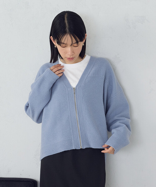 COMME CA ISM（コムサイズム）の「地柄　ジップカーディガン（カーディガン/ボレロ・レディース・ブルー/チャコール/アイボリー・FREE）」の18枚目の写真