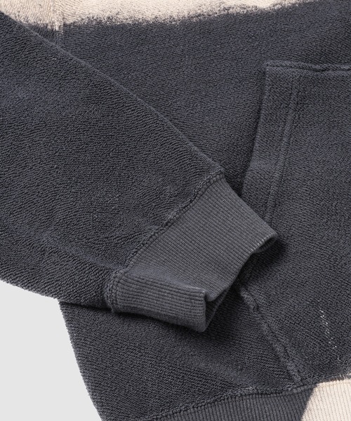 NOMA t.d.（ノーマティーディー）の「Hand Dye Twist Parka（パーカー・メンズ・ネイビー/オリーブ×ブラック/その他2/その他1・4/3）」の7枚目の写真