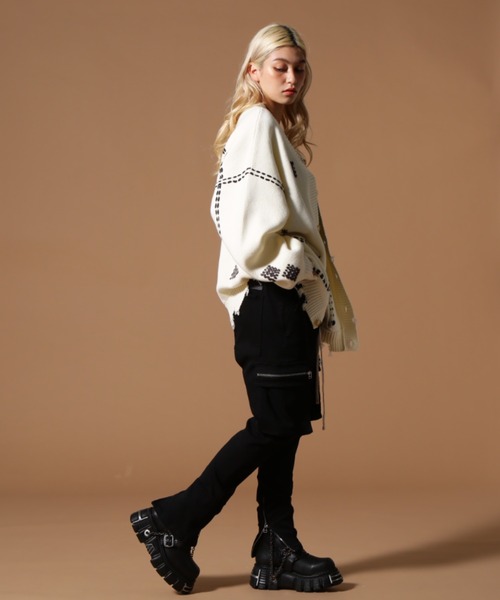 DANKE SCHON（ダンケシェーン）の「DankeSchon/ダンケシェーン/HAND STITCH KNIT CARDIGAN（カーディガン/ボレロ・レディース・ブラック/ホワイト・M/L/S）」の11枚目の写真