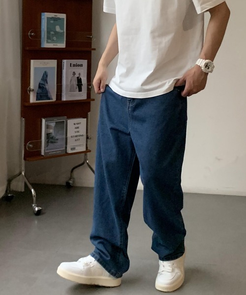 ARCADE(アーケード)の「ルーズストレートデニムパンツ ジーンズ ビンテージウォッシュ -ARCADE Limited Line-(デニムパンツ・メンズ・ブラック/ライトブルー/チャコールグレー/ブルー・M/L/XL)」の19枚目の写真
