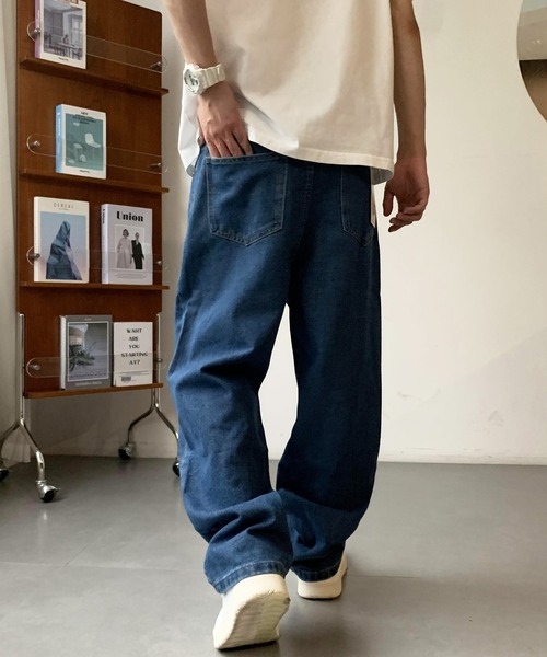 ARCADE(アーケード)の「ルーズストレートデニムパンツ ジーンズ ビンテージウォッシュ -ARCADE Limited Line-(デニムパンツ・メンズ・ブラック/ライトブルー/チャコールグレー/ブルー・M/L/XL)」の21枚目の写真