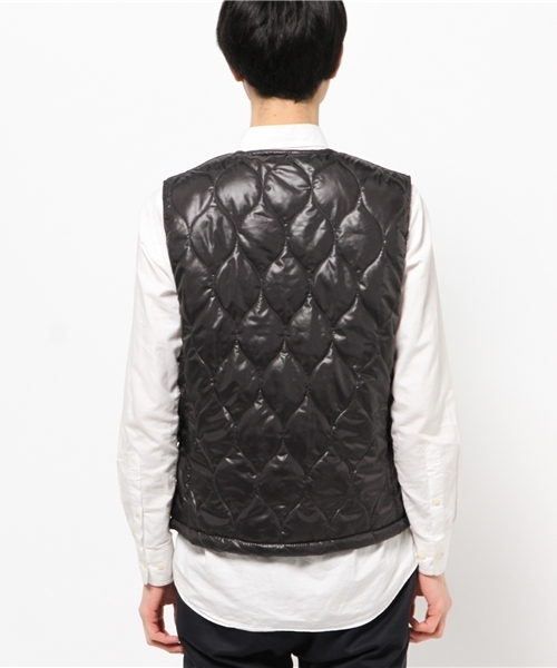 ikka（イッカ）の「リップストップインナーベスト（ダウンベスト・メンズ・ブラック/オリーブ・LARGE/MEDIUM/X-LARGE）」の8枚目の写真