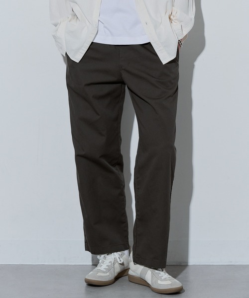 Dickies(ディッキーズ)の「【Dickies】TCツイル/デニム ワイドストレート(チノパンツ・メンズ・ベージュ/ブルー系その他/ブラック系1/カーキ/ブラック/チャコールグレー・M/L/LL)」の16枚目の写真