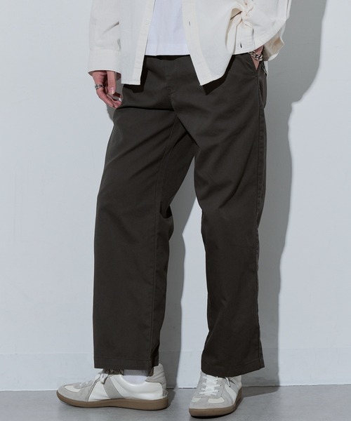 Dickies(ディッキーズ)の「【Dickies】TCツイル/デニム ワイドストレート(チノパンツ・メンズ・ベージュ/ブルー系その他/ブラック系1/カーキ/ブラック/チャコールグレー・M/L/LL)」の17枚目の写真