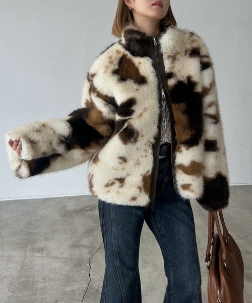 PAGEBOY(ページボーイ)の「ZIPUPキャットファーブルゾン(ブルゾン・レディース・ブラウン系その他/グレー/モカ・FREE)」の17枚目の写真