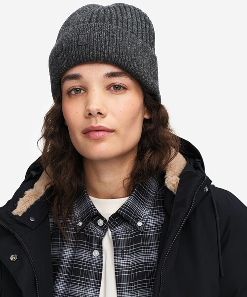 AIGLE（エーグル）の「ロゴ刺繍ビーニー（ニットキャップ/ビーニー・レディース・ダークグレー/ブラック・FREE）」の2枚目の写真