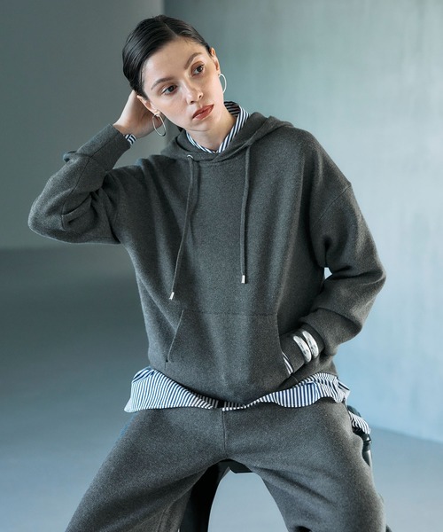 N.O.R.C(ノーク)の「【ZOZO限定】ファンクションイージーニットフーディー(ニット/セーター・レディース・ブラック/チャコール・フリー)」の3枚目の写真