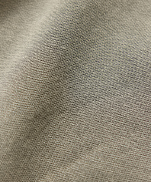 FREAK'S STORE(フリークスストア)の「HEAVY WEIGHT CREW NECK PIGMENT SWT 13oz/ヘビーウェイト ピグメント加工 クルーネックスウェット/13オンス/リラックスフィット(スウェット・メンズ・オリーブ/チャコールグレー/ワインレッド/ブラウン・LARGE/SMALL/MEDIUM)」の20枚目の写真