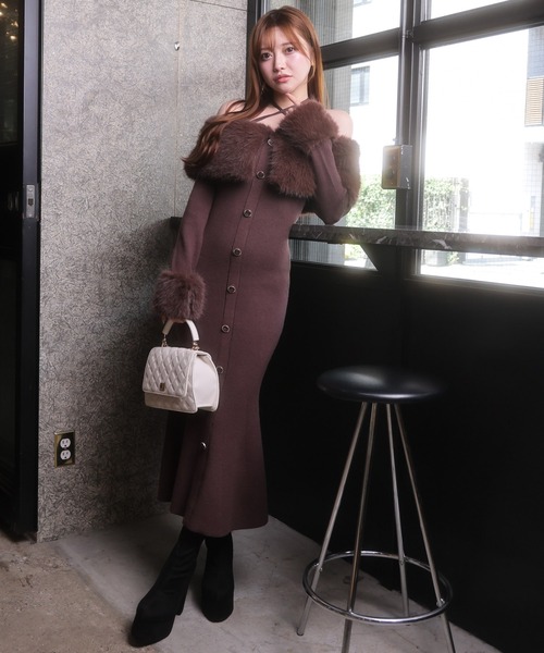 セール】ファーオフショルボタンニットワンピース（ワンピース