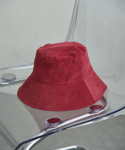 JW ANDERSON 完売品 赤色ハット セール】ハット（ハット