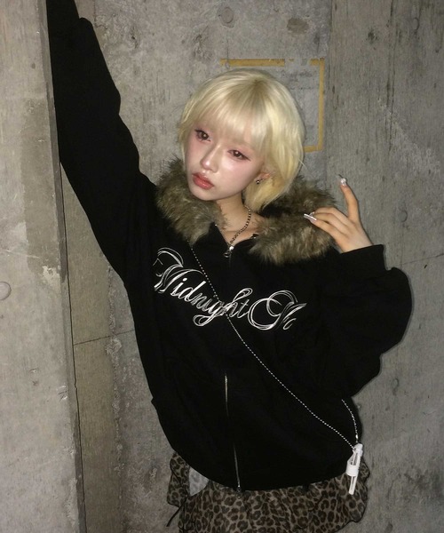 Midnight Move（ミッドナイトムーブ）の「A'GEM/9 × .kom 『MIDNIGHT MOVE/ミッドナイトムーブ』hair hood zip up/ヘアー フードジップパーカー（パーカー・レディース・アイボリー/ブラック・FREE）」の8枚目の写真