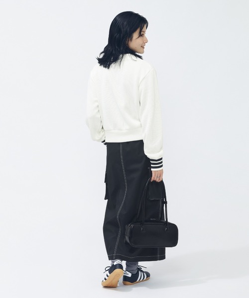adidas(アディダス)の「【別注】アディダス adidas デニムライク ストレッチ ウーブン ルーズフィット カーゴスカート 限定コラボ(スカート・レディース・ブラック/ネイビー・S/M/L/XL)」の17枚目の写真