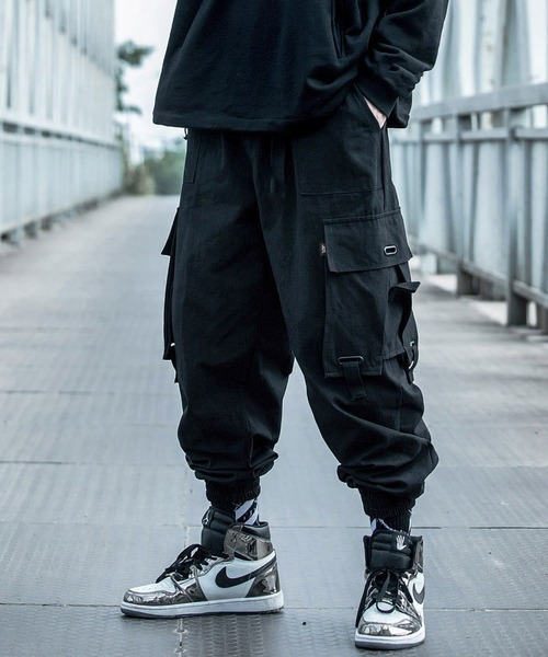 ARCADE（アーケード）の「ビッグポケット ミリタリー ジョガー カーゴパンツ　-ARCADE Limited Line-（カーゴパンツ・メンズ・ブラック/カーキ・M/L/XL）」の2枚目の写真