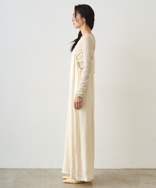 LOUNGEDRESS（ラウンジドレス）の「レースサテンキャミオールインワン（つなぎ/オールインワン・レディース・オフホワイト/ブラック・FREE）」の16枚目の写真