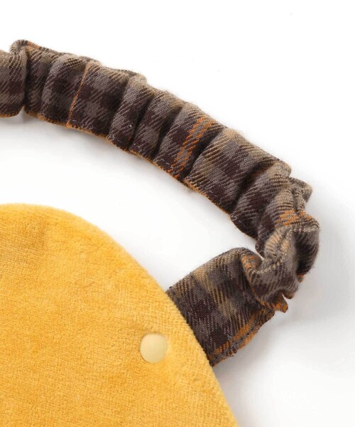 SLAP SLIP BABY（スラップスリップベビー）の「アニマル恐竜イヌモチーフパイルスタイ（スタイ/よだれかけ・キッズ・イエロー/ホワイト・FREE）」の4枚目の写真