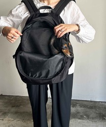PUFF（パフ）の「PET CARRY BACKPACK（ペット用キャリーケース）」
