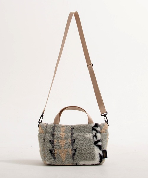 PENDLETON（ペンドルトン）の「PENDLETON ペンドルトン PLAINS STAR BOA SHOULDER BAG プレインズスター ジャガードボア ショルダーバッグ（ショルダーバッグ・レディース・ベージュ/グレー・FREE）」の6枚目の写真