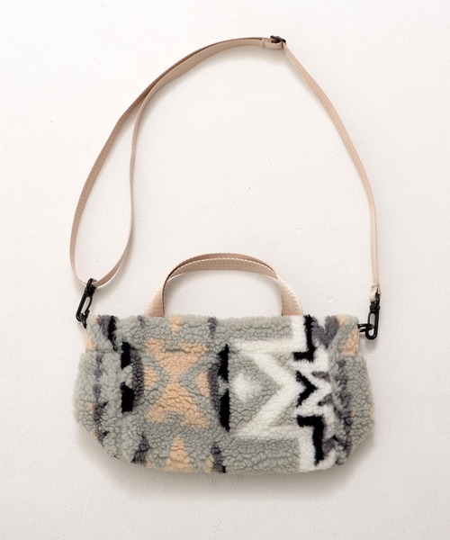 PENDLETON（ペンドルトン）の「PENDLETON ペンドルトン PLAINS STAR BOA SHOULDER BAG プレインズスター ジャガードボア ショルダーバッグ（ショルダーバッグ・レディース・ベージュ/グレー・FREE）」の11枚目の写真