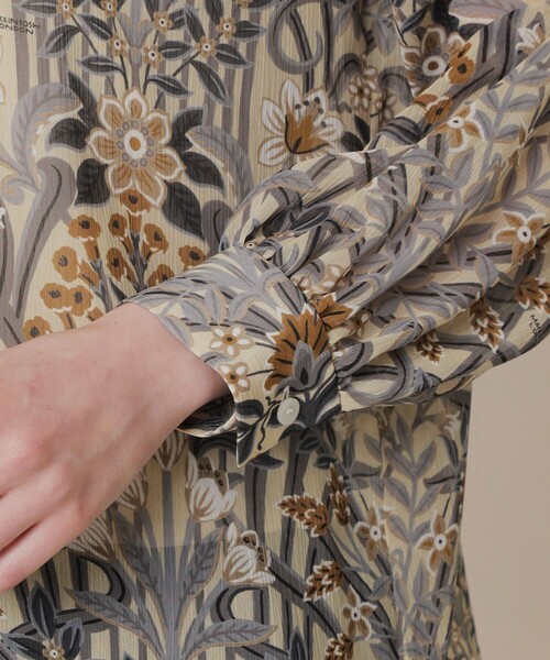 MACKINTOSH LONDON（マッキントッシュ ロンドン）の「ボタニカルウォールプリントブラウス（シャツ/ブラウス・レディース・ベージュ/グリーン系その他4・38/40）」の6枚目の写真