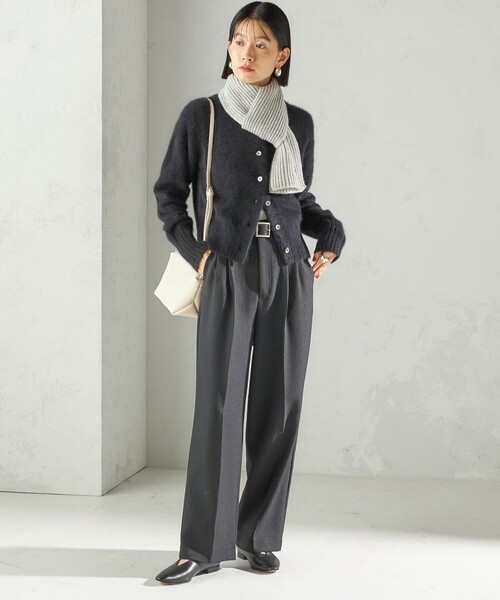 SHIPS（シップス）の「細幅 刺繍 ニット マフラー（マフラー・レディース・ライトグレー/オフホワイト/ライトグリーン・ONE SIZE）」の13枚目の写真