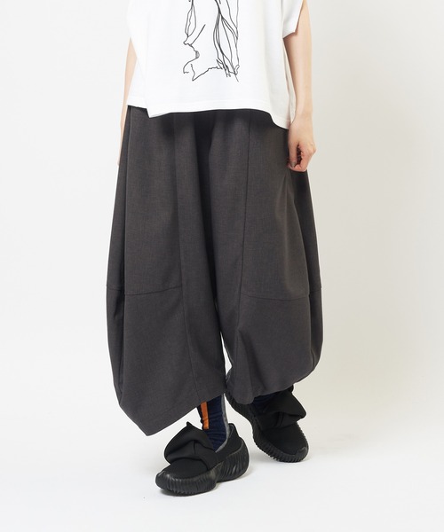 gomme（ゴム）の「バルーントロパンツ（その他パンツ・レディース・ブラック/チャコールグレー/パープル・MEDIUM）」の3枚目の写真