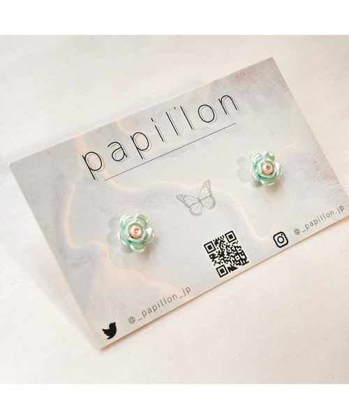 tone（トーン）の「【papillon】お花ピアス(MA)（ピアス（両耳用）・レディース・ライトブルー・FREE）」の2枚目の写真