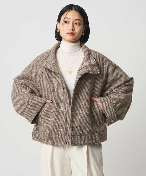 A DAY IN THE LIFE UNITED ARROWS(アデイインザライフユナイテッドアローズ)の「スライバー スタンドブルゾン <A DAY IN THE LIFE>(ブルゾン・レディース・モカ/ネイビー/グレー系・FREE)」の2枚目の写真