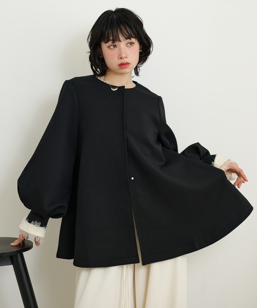 LAULEN（ローレン）の「collarless belted medium coat /ノーカラーベルト付きミディアムコート（ノーカラーコート・レディース・ベージュ/ブラック・FREE）」の11枚目の写真
