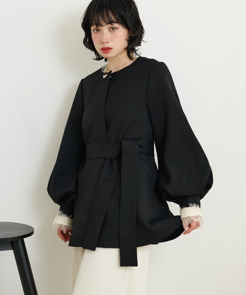 LAULEN（ローレン）の「collarless belted medium coat /ノーカラーベルト付きミディアムコート（ノーカラーコート・レディース・ベージュ/ブラック・FREE）」の15枚目の写真