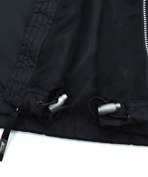Quiksilver(クイックシルバー)の「【USED】90’s Quiksilver ナイロン トラックジャケット(ナイロンジャケット・メンズ・ブラック・X-LARGE)」の8枚目の写真