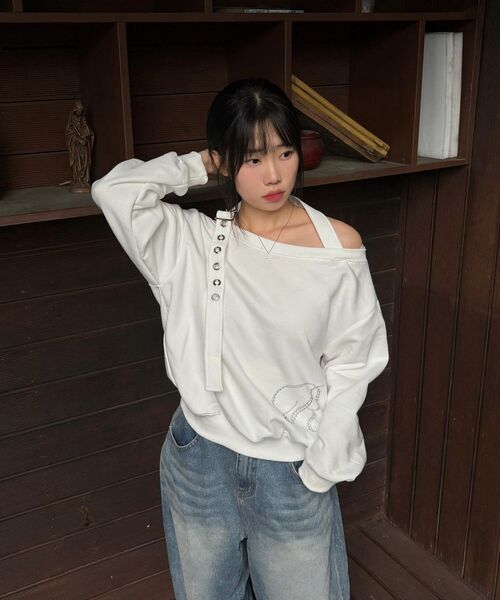ROSEFRANTZ（ロゼフランツ）の「Eyelet Strap Open Sweatshirt [Ivory]（スウェット・レディース・アイボリー・OS）」の20枚目の写真